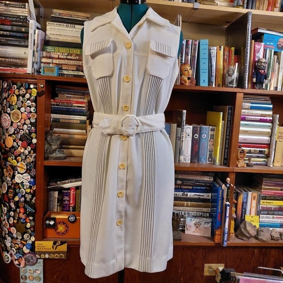 Dimension V Dresses & Skirts - Vintage Dimension V White Mod Dress 60s 70s Sleeveless Belted Mini Pocket Shift